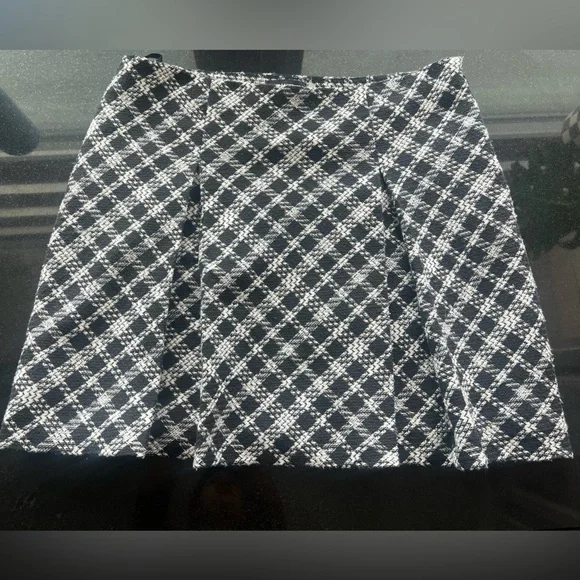 Karl Lagerfeld Tweed Skirt - Picture 2 of 8